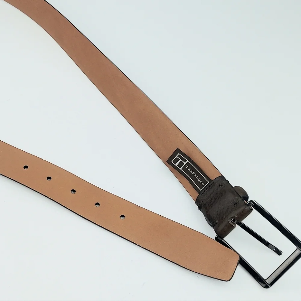 Trafalgar Men's Brown Leather Kane Belt 42